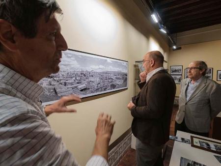 Imagen Las fotografías de Robert Gillon ceden el testigo a las de Manuel Riosalido en el séptimo episodio de su colección en el Museo Rodera Robles